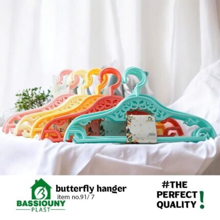 شماعة بلاستيك فراشة 6×1 – باكو يحتوي على 6 قطع